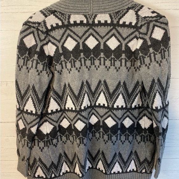 Old Navy Aztec Sweater Cardigan Knit Small Petit Gray White Open Front Grandma - Picture 2 of 9